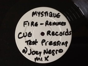 Mystique : Fire (12